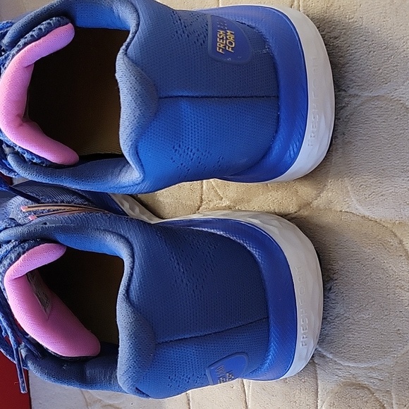 NEW BALANCE TRAINING WIDE SIZE 6  FRESH FOAM 680 - Picture 6 of 10